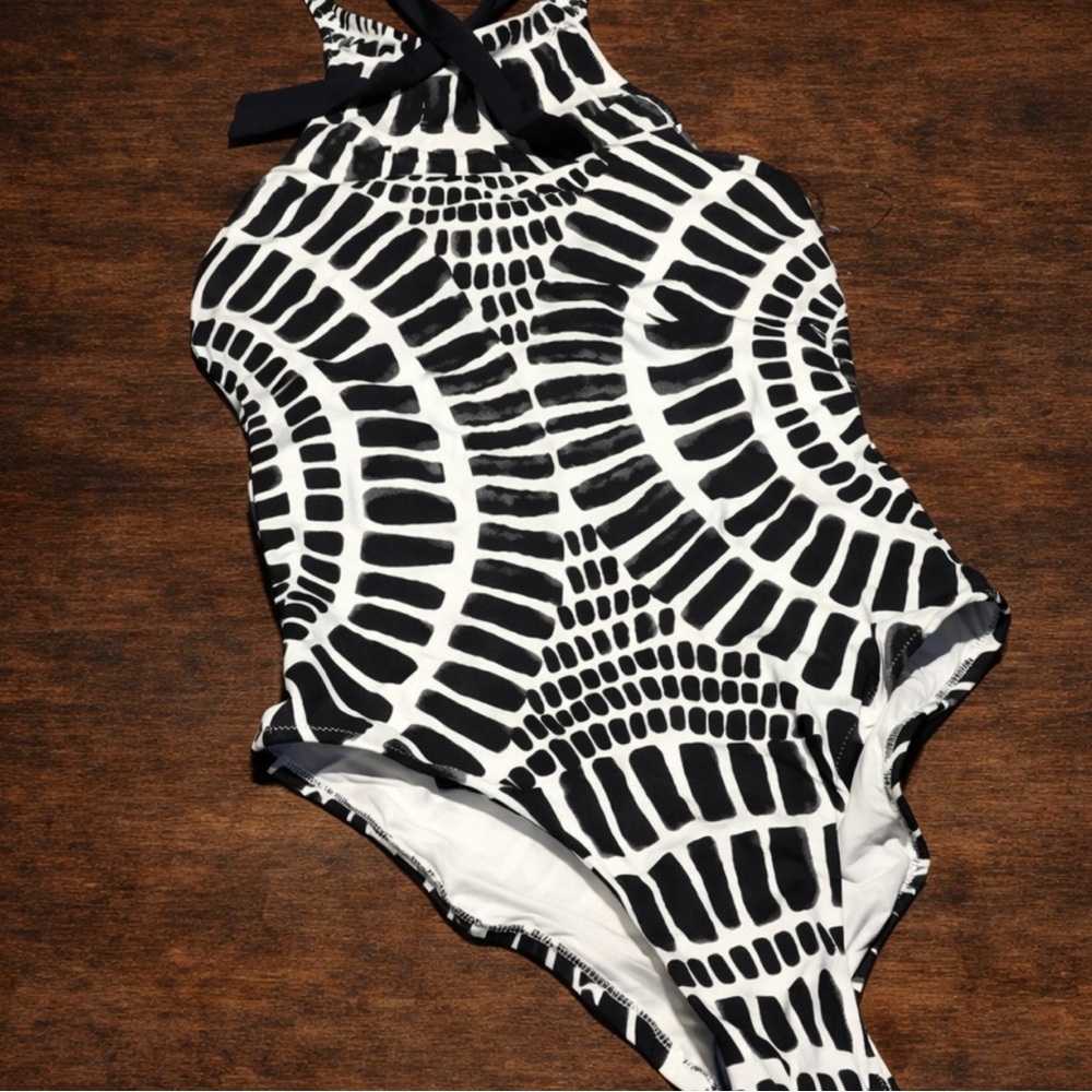 TRINA TURK "Algiers" high neck halter one piece Swimsuit 12 animal zebra print - Picture 14 of 15